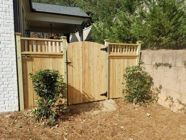 Images NEED-A-FENCE, INC.