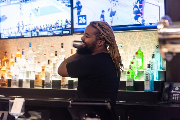 Images Holiday Inn Newark International Airport by IHG