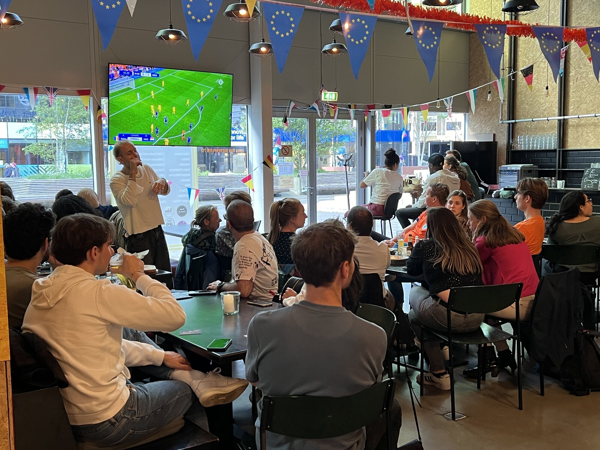 Foto's Foodhall MingleMush