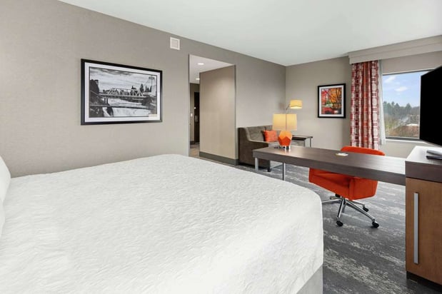 Images Hampton Inn & Suites Spokane Downtown-South