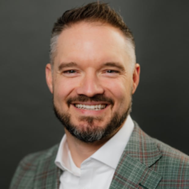 Images Edward Jones - Financial Advisor: Derek D Mantel, CFP®