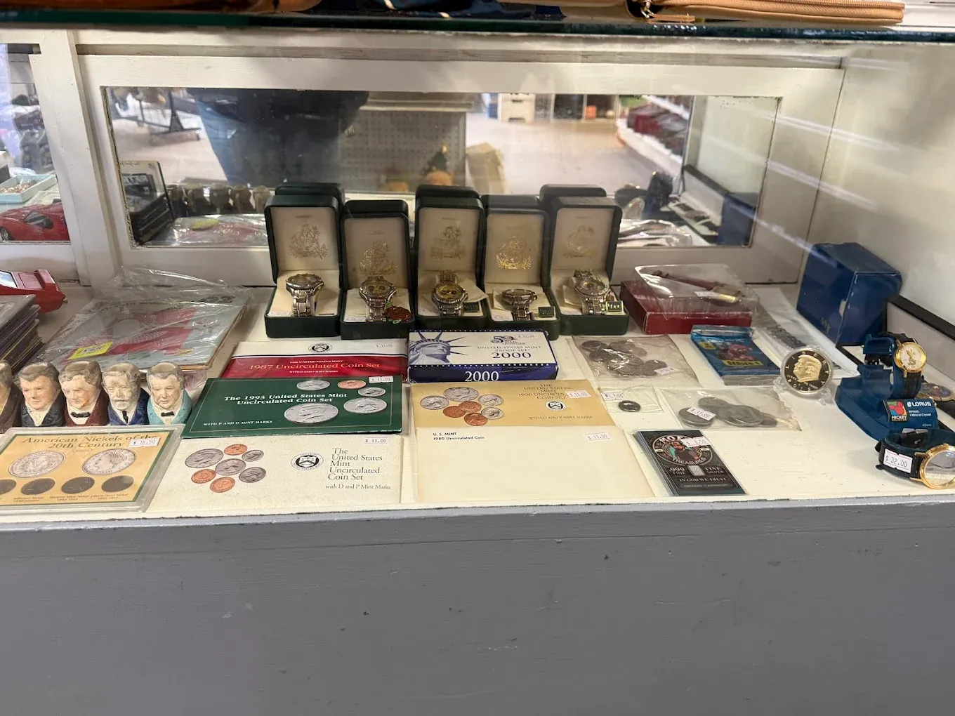 Collectibles & More Image