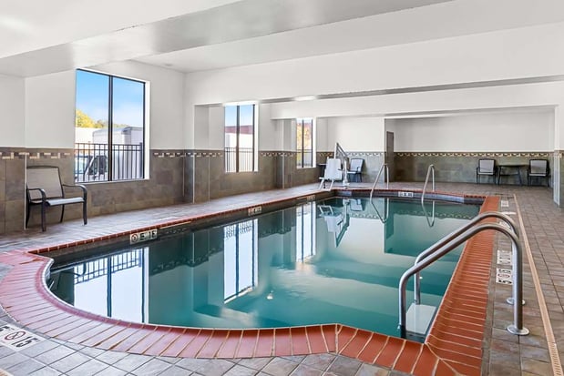 Images Best Western St. Louis Airport North Hotel & Suites