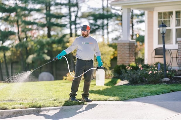 Images Lawn Squad of North Dallas-Prosper