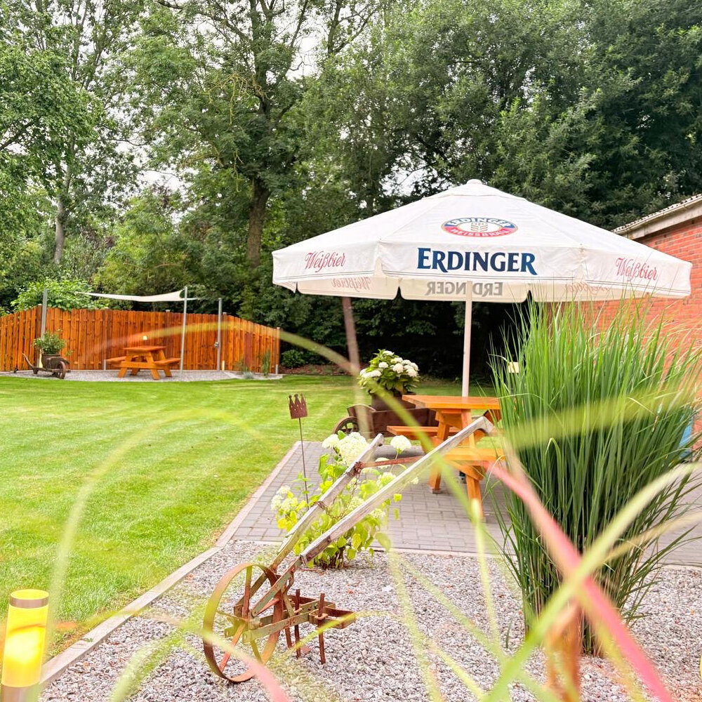 Landhaus Diekmannshausen, Bäderstraße 1 in Jade