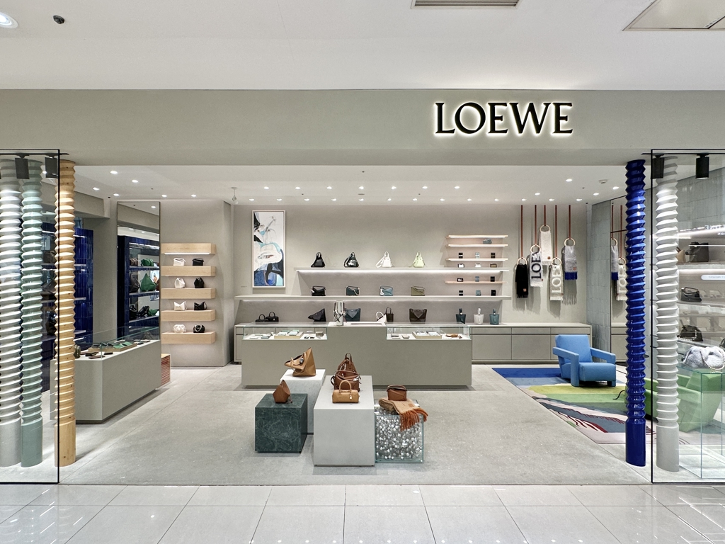 Images ロエベ 金沢香林坊大和店
