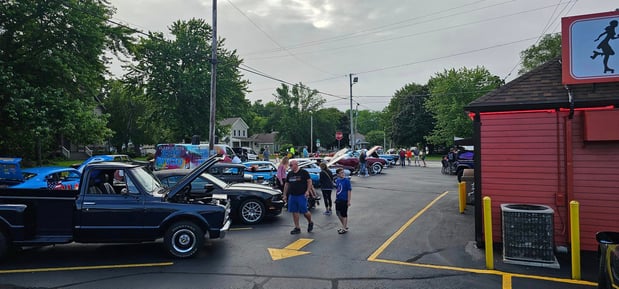 Images Ardy and Ed's Drive in