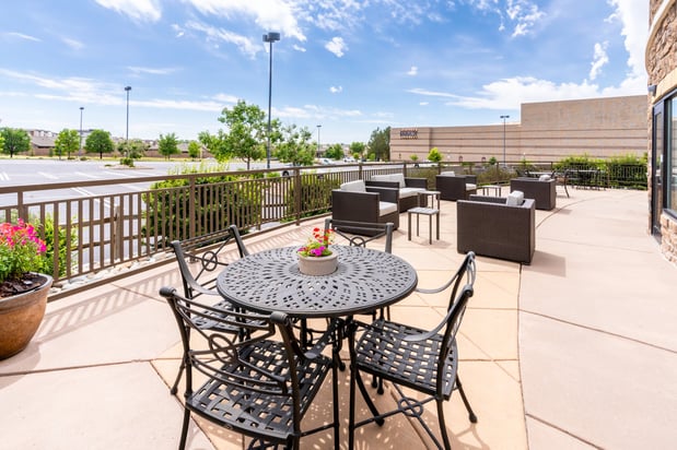 Images Holiday Inn Express & Suites Colorado Springs-First & Main by IHG