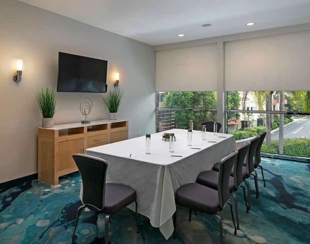 Images The Belamar Hotel Manhattan Beach, Tapestry Collection by Hilton