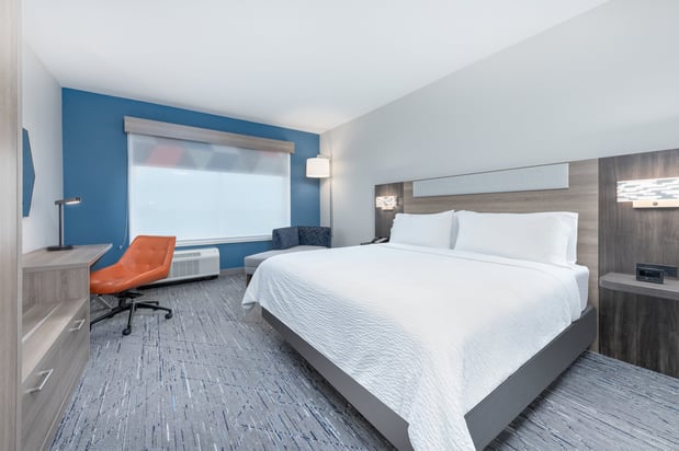 Images Holiday Inn Express & Suites Austin Airport East by IHG