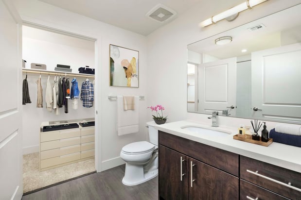 Images Camden Glendale Apartments