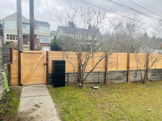 Images Optima Fence and Deck