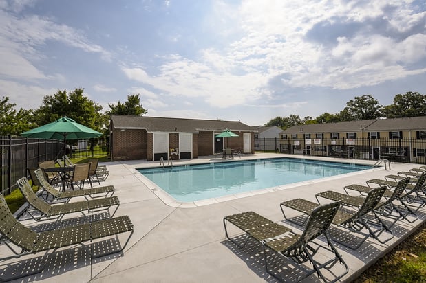 Images Middle River Townhomes