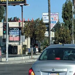 Big Wave Car Wash Photo