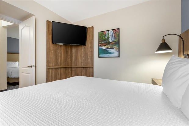 Images Best Western Plus A Wayfarer's Inn and Suites