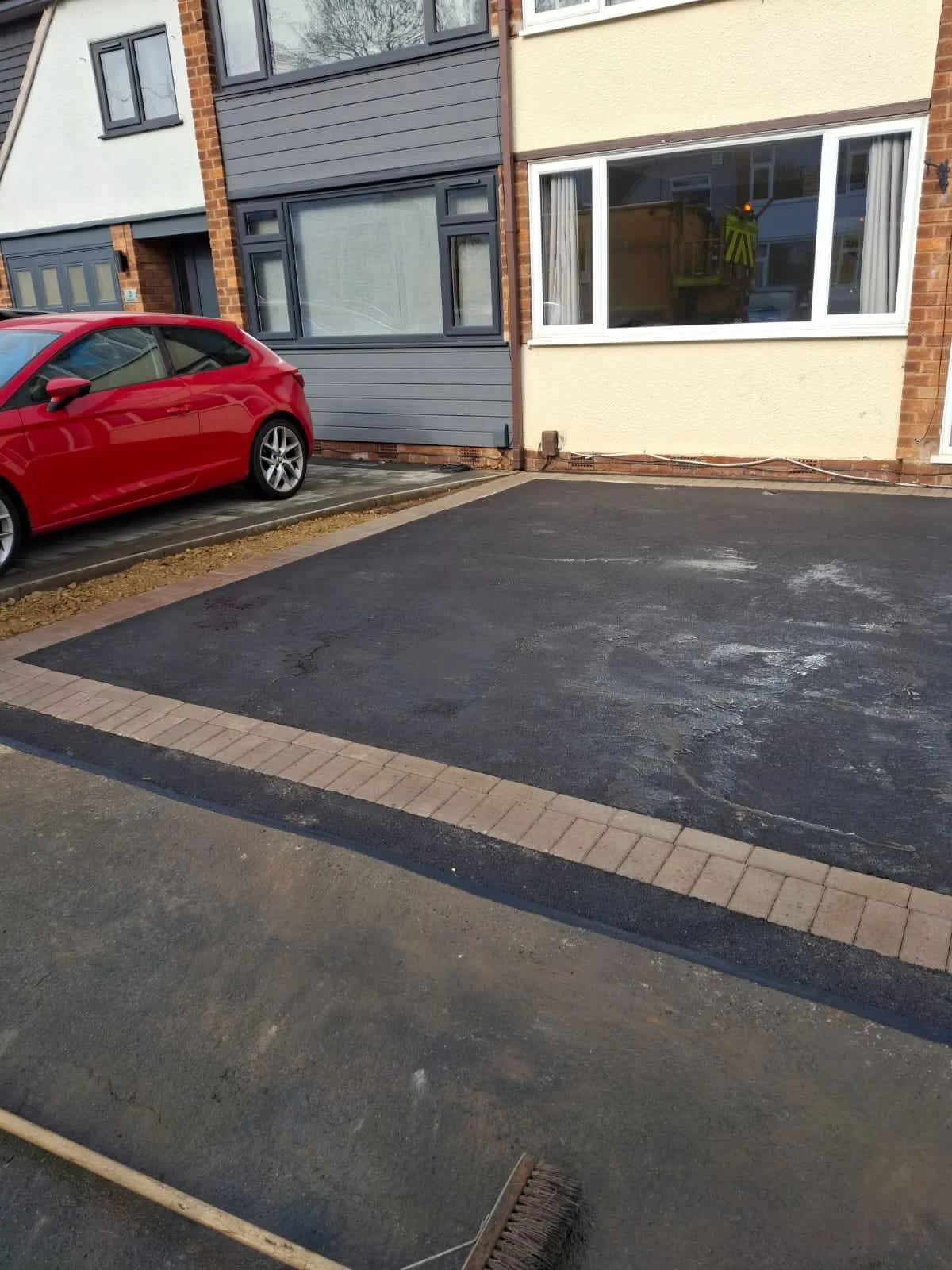 Images Groundforce Midlands Ltd