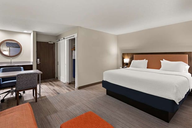 Images Hampton Inn & Suites by Hilton Petoskey