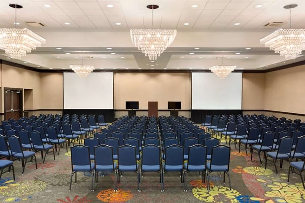 Images Hilton Garden Inn Houston NW America Plaza