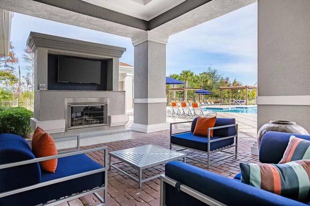 Images Halston Citrus Ridge