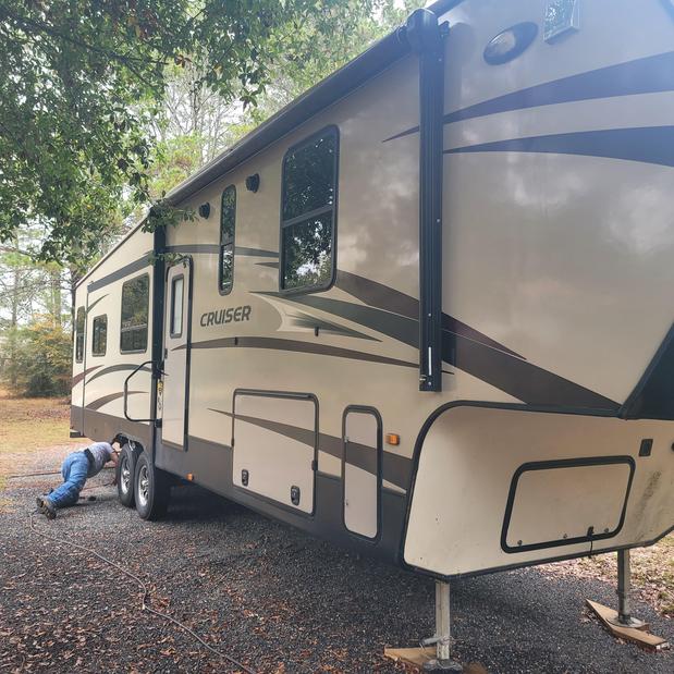 Images D-RV Mobile Repair