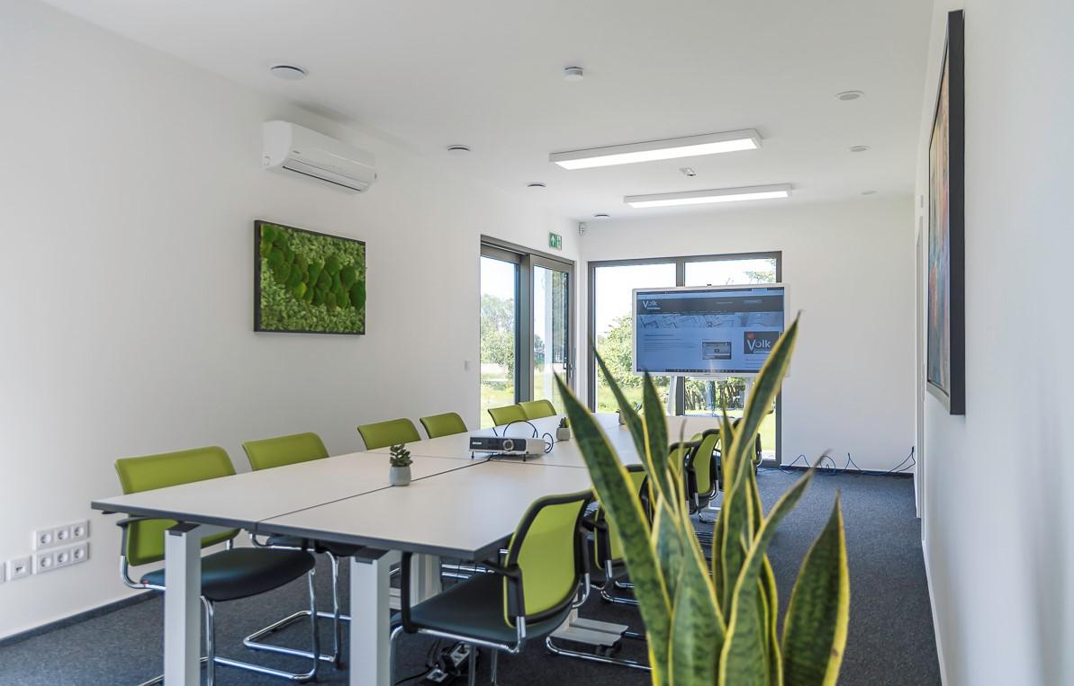 Volk Brandschutz Inhaber: Ulrike Volk-Naumann, Raiffeisenstraße 1a in Offenburg