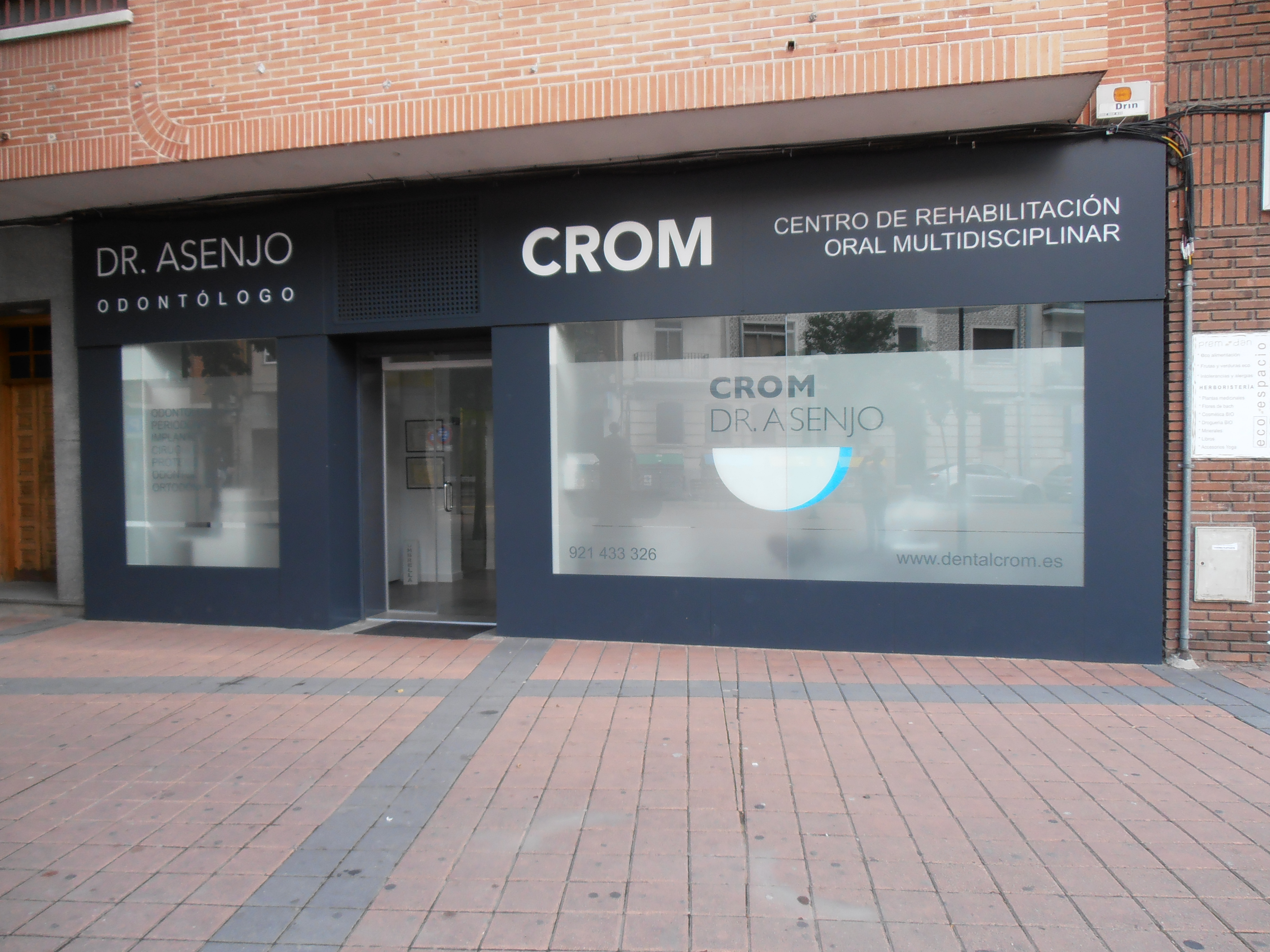Images DR. ASENJO Clínica Dental CROM Segovia