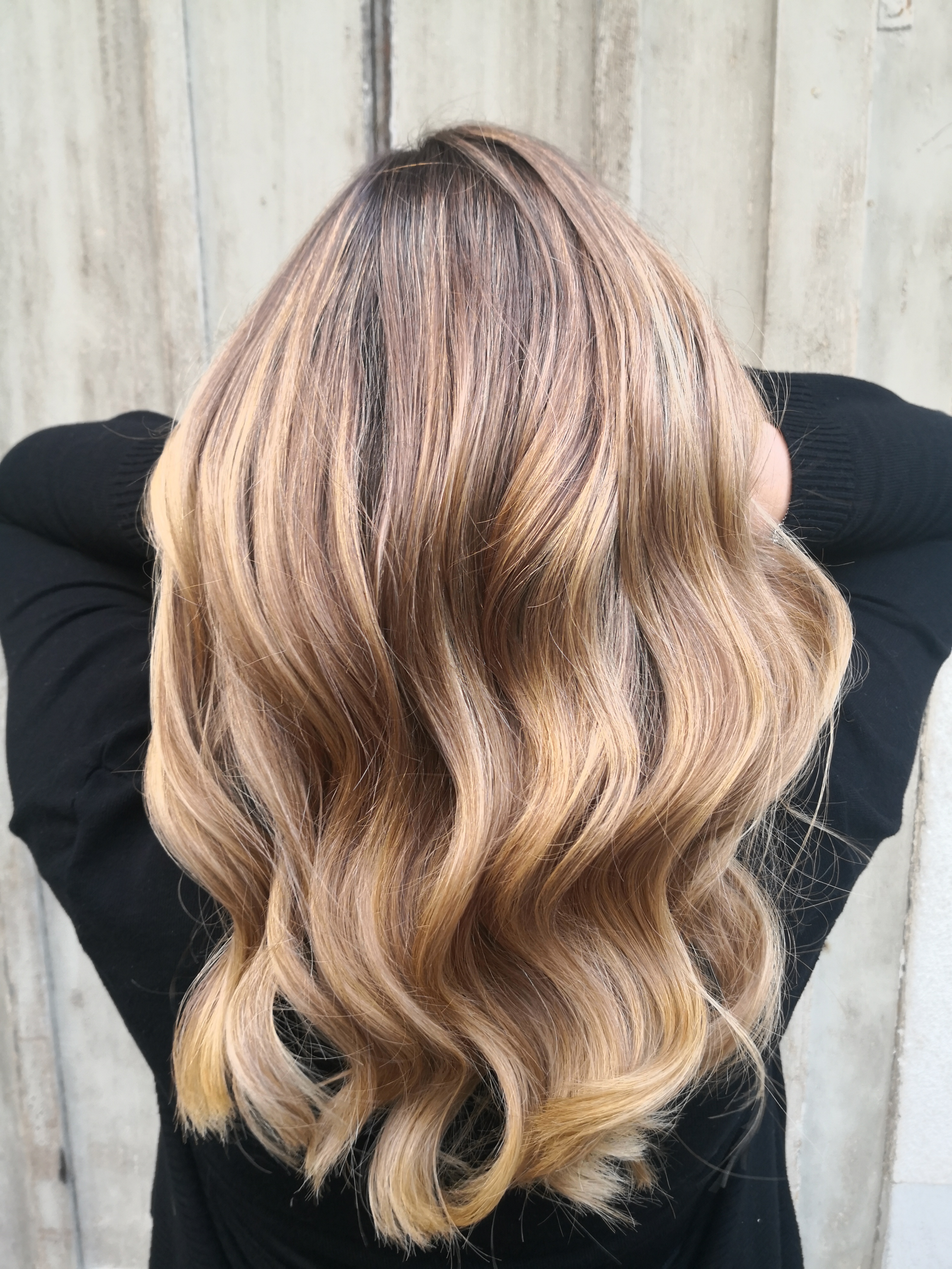 Coiffure Haarwerk, Bahnhofstrasse 135 in Niederuzwil