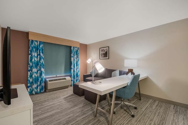 Images Hilton Garden Inn Oklahoma City Midtown