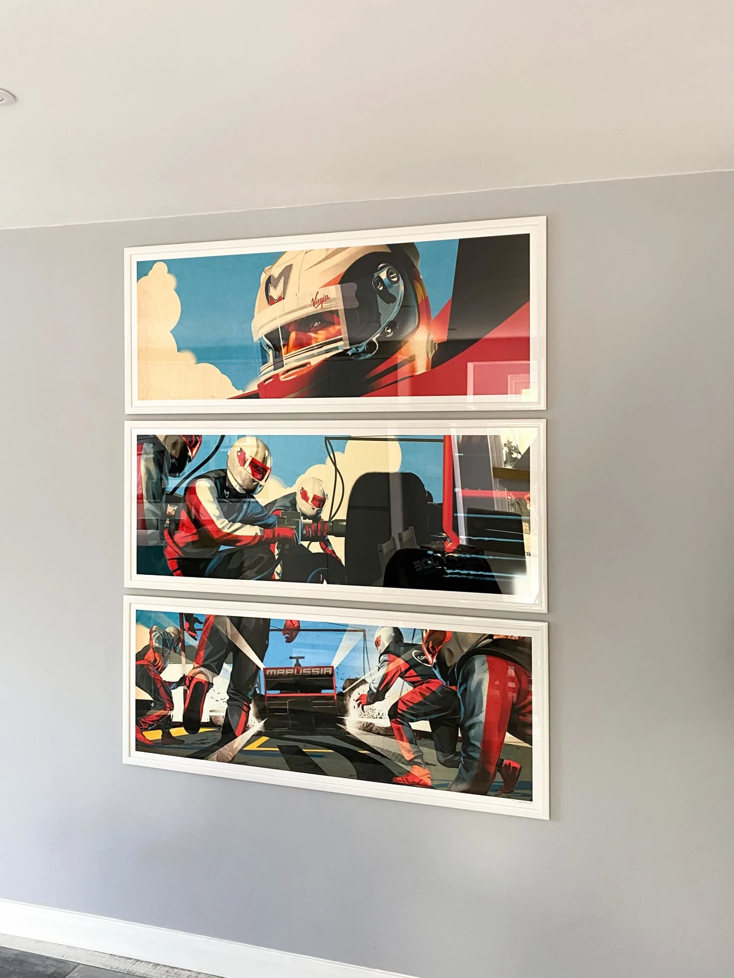 Images Hang it Services Ltd