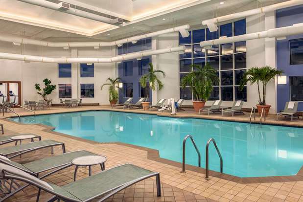 Images Hilton Ocean City Oceanfront Suites