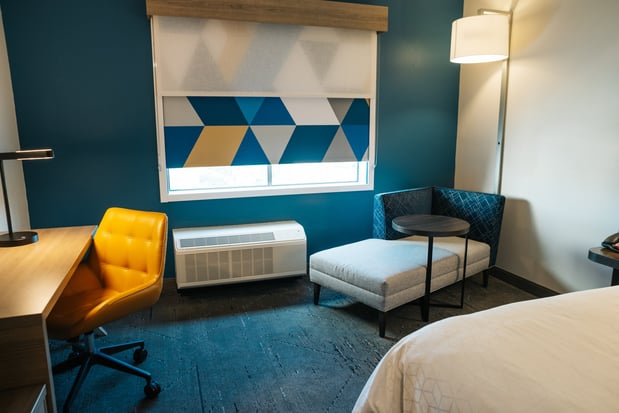 Images Holiday Inn Express & Suites McCalla - Birmingham West by IHG