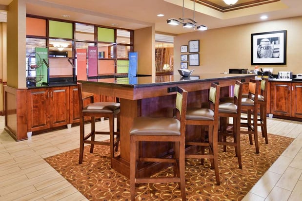 Images Hampton Inn Greensboro-East