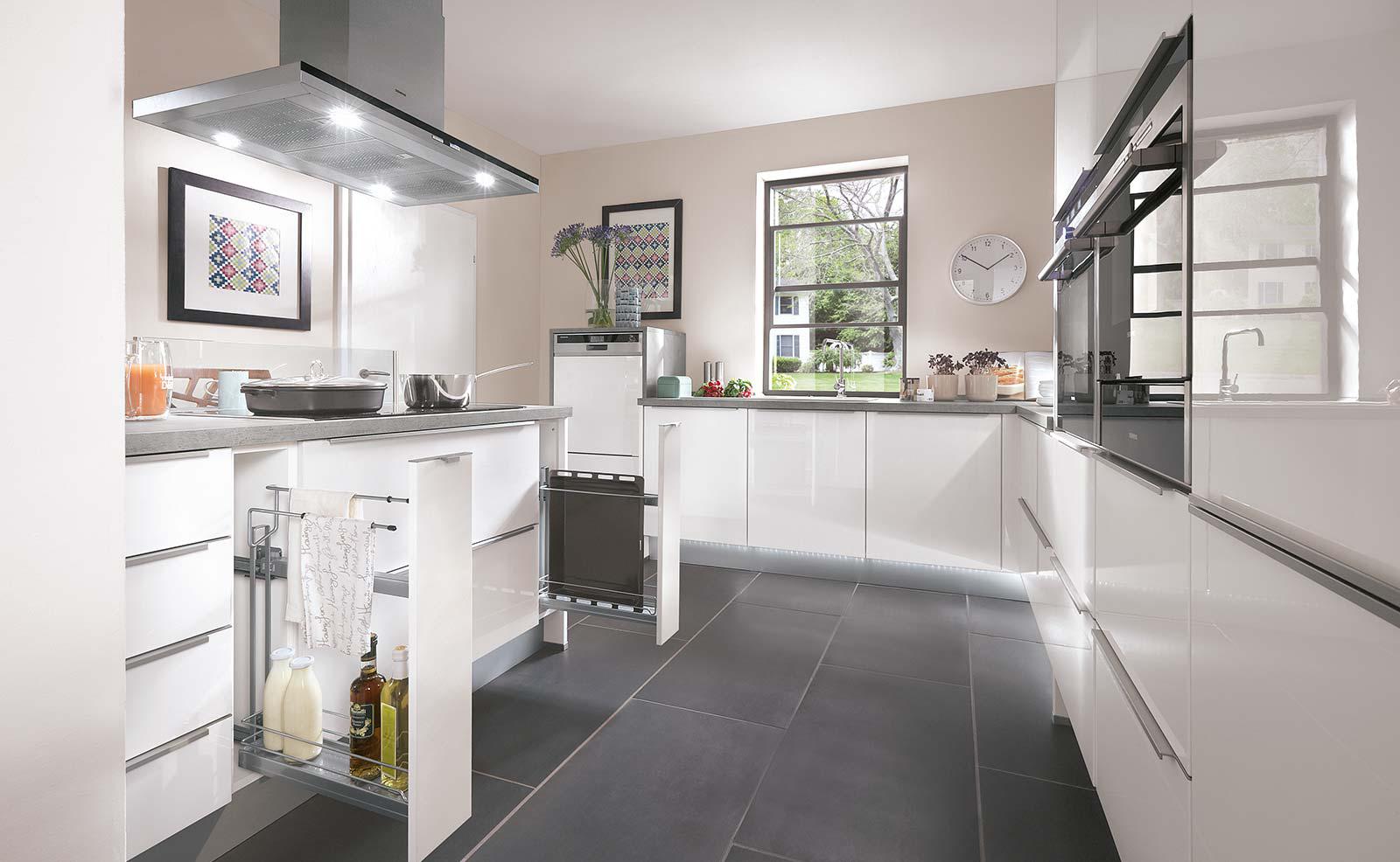 Möbel Voigt GmbH & Co. KG, Gewerbegebiet Eula West 13 in Borna