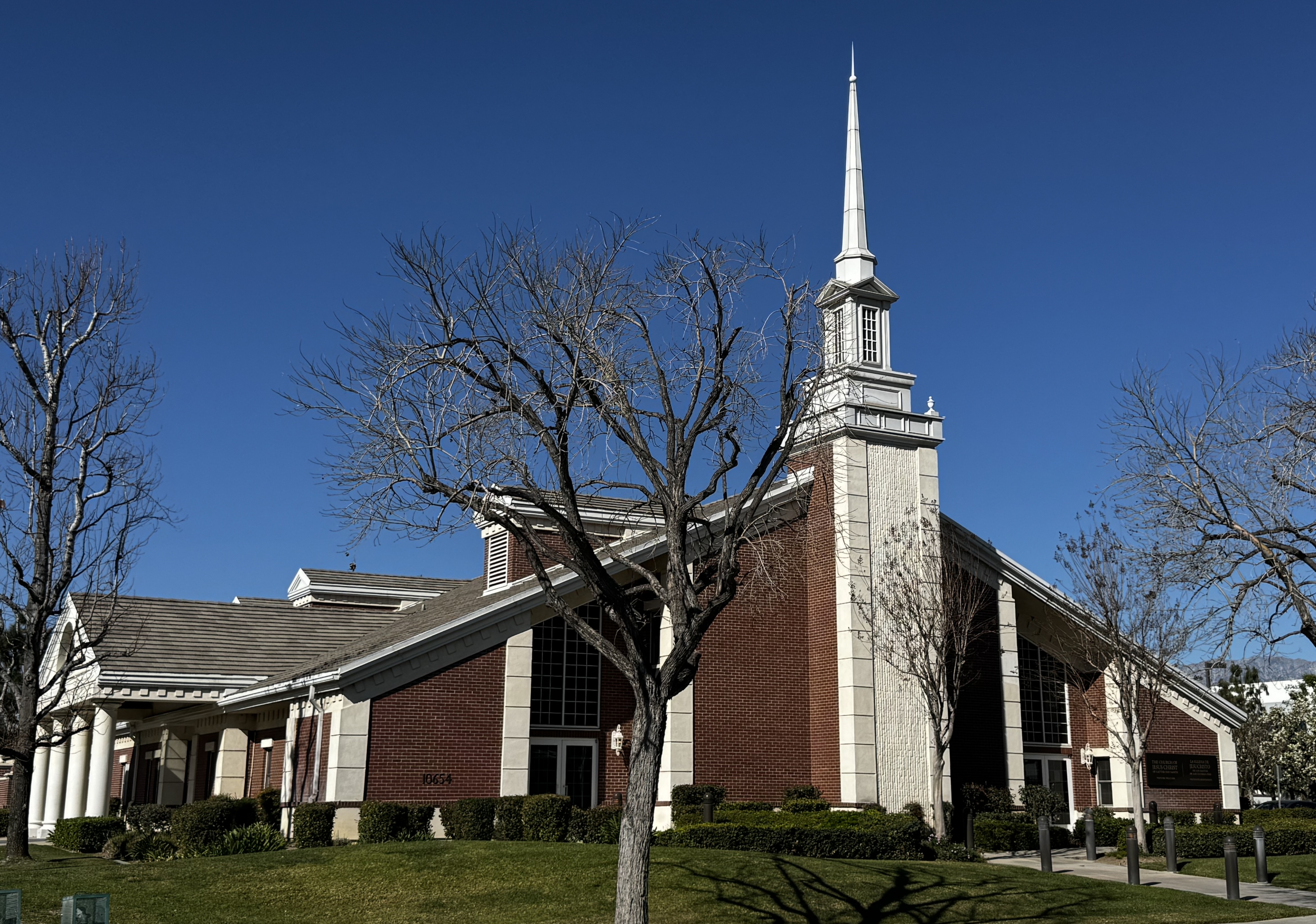 La Iglesia de Jesucristo de los Santos de los U´ltimos Di´as Image