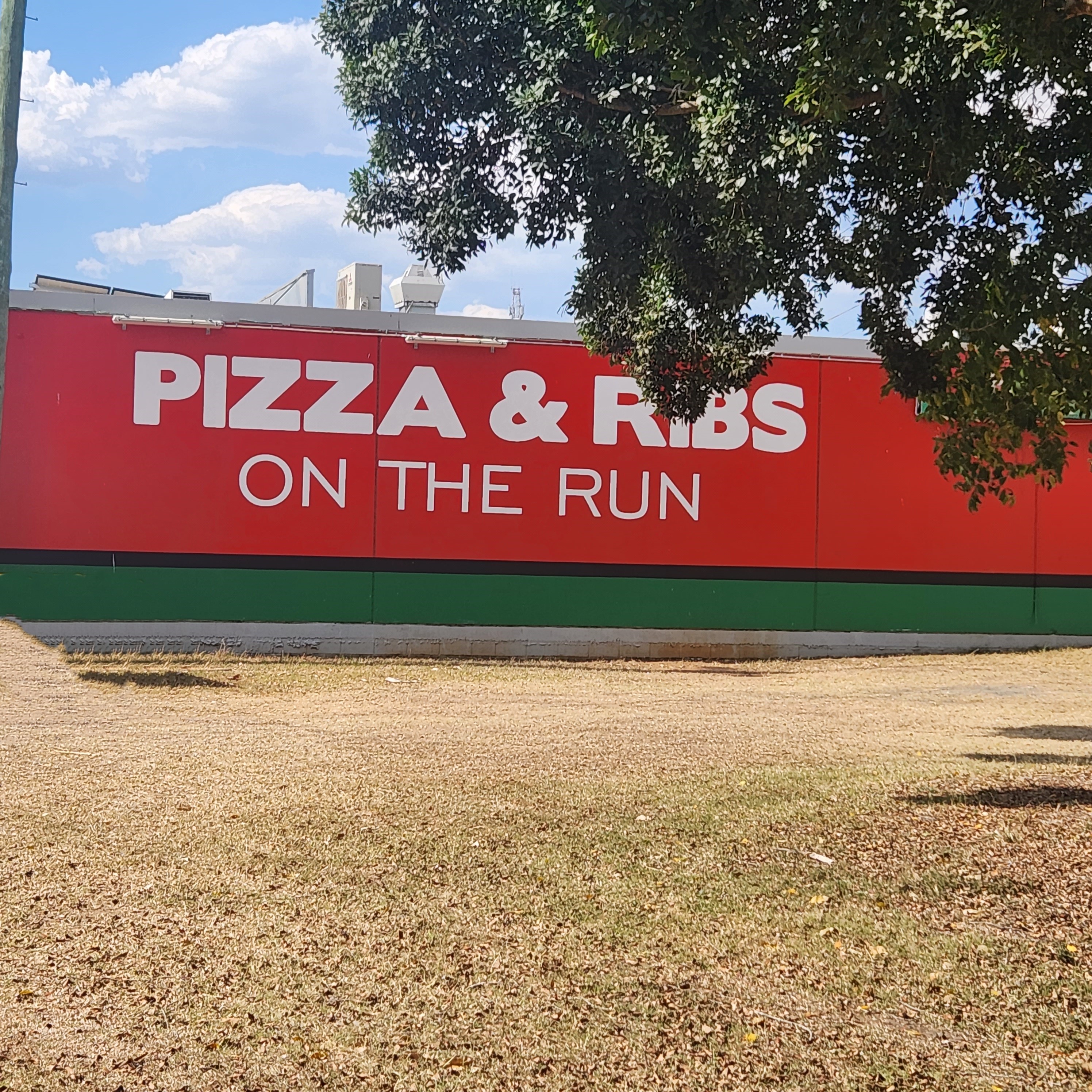 Images Pizza and Ribs on the Run