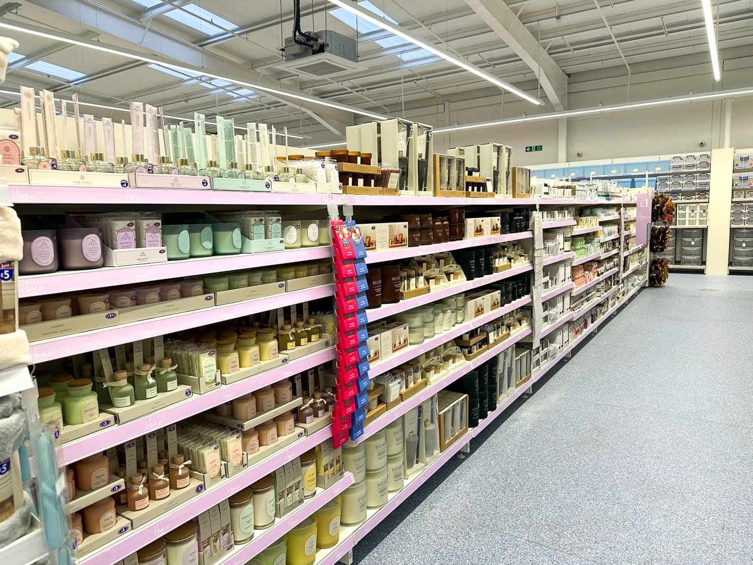 Images B&M Home Store with Garden Centre