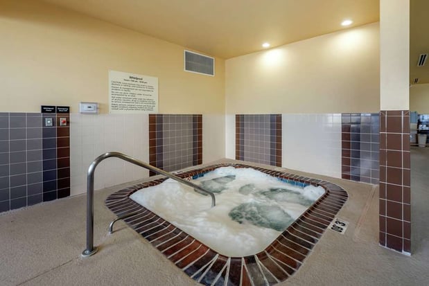 Images Hampton Inn Alamosa, CO