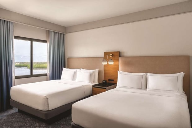Images DoubleTree by Hilton Tampa Rocky Point Waterfront