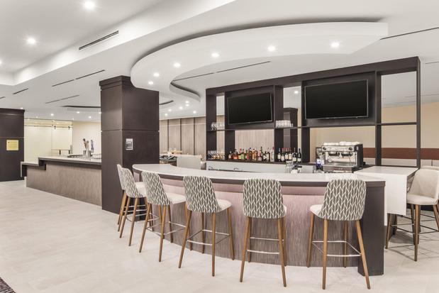 Images Crowne Plaza Orlando - Lake Buena Vista by IHG
