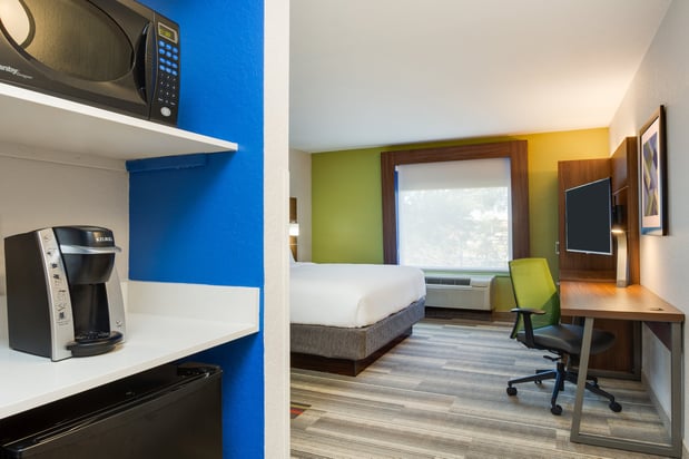 Images Holiday Inn Express & Suites Tampa-Fairgrounds-Casino by IHG
