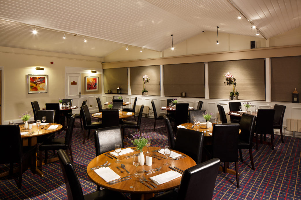 The Brasserie restaurant at Mercure Wetherby Hotel, lavender on the tables. Mercure Wetherby Hotel Wetherby 01937 862918