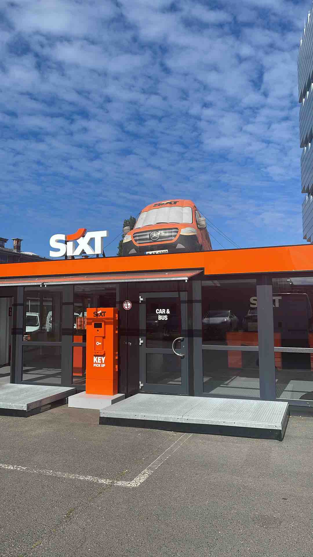 SIXT Berlin Eastside Truck Center, Rudolfstraße 18 in Berlin