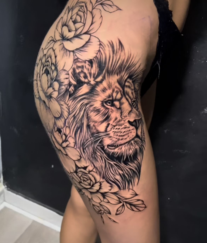 Images Shining tattoo saloon di Michele Rotolo