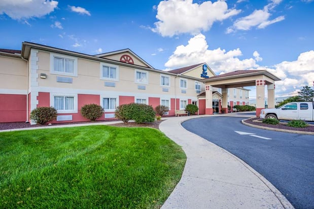 Images Best Western Nittany Inn Milroy