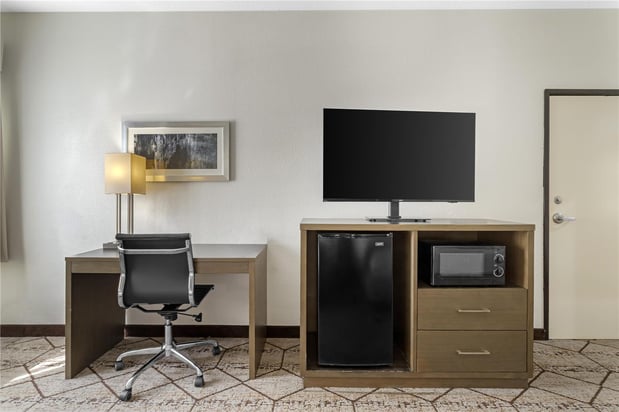 Images Best Western Plus North Houston Inn & Suites