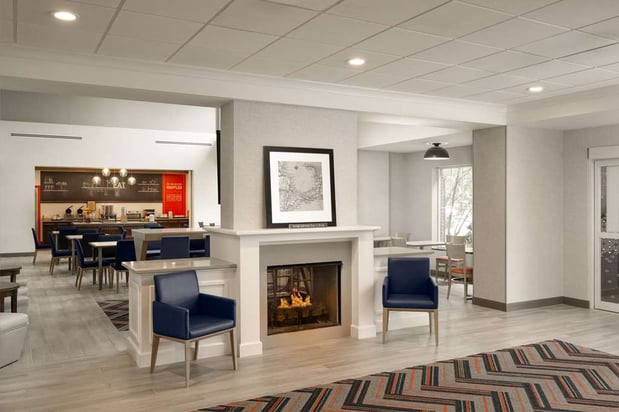 Images Hampton Inn & Suites Cape Cod-West Yarmouth