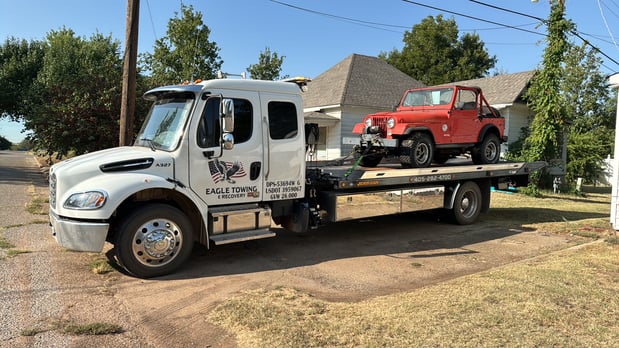 Images Eagle Towing & Recovery