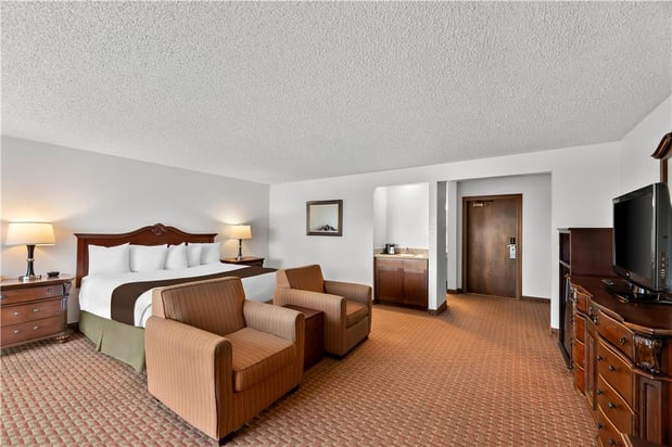 Images Best Western Chieftain Inn