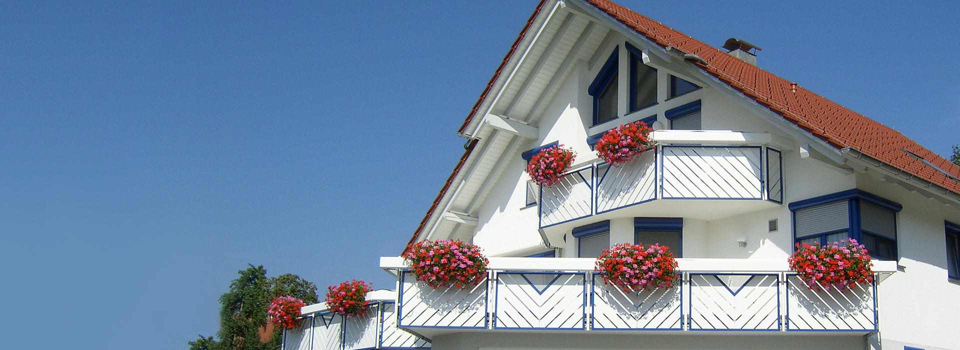 GEWA Balkonsysteme GmbH - Balkongeländer aus Aluminium, Poststraße 5 in Simmersfeld