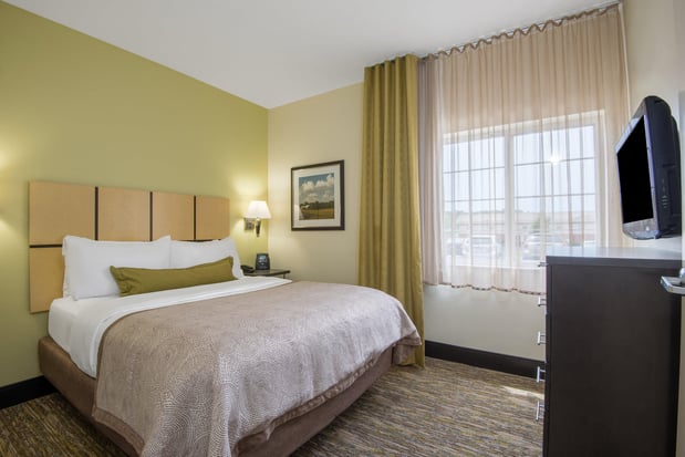 Images Candlewood Suites Jefferson City by IHG